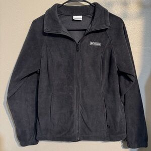 medium Columbia Black Fleece zip up jacket